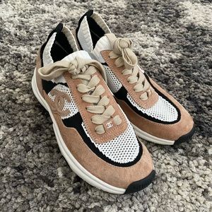 Authentic Chanel Trainers Tan Pinkish Nude Suede Size 8 Very Good Condition